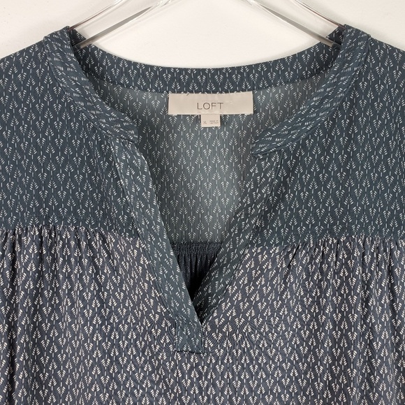 LOFT Tops - Loft Vneck Blouse Elastic Waist and Sleeves